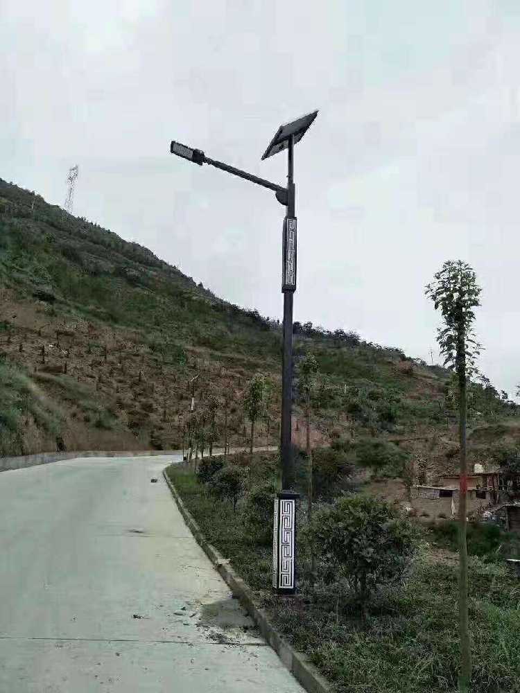江都区仿古太阳能路灯